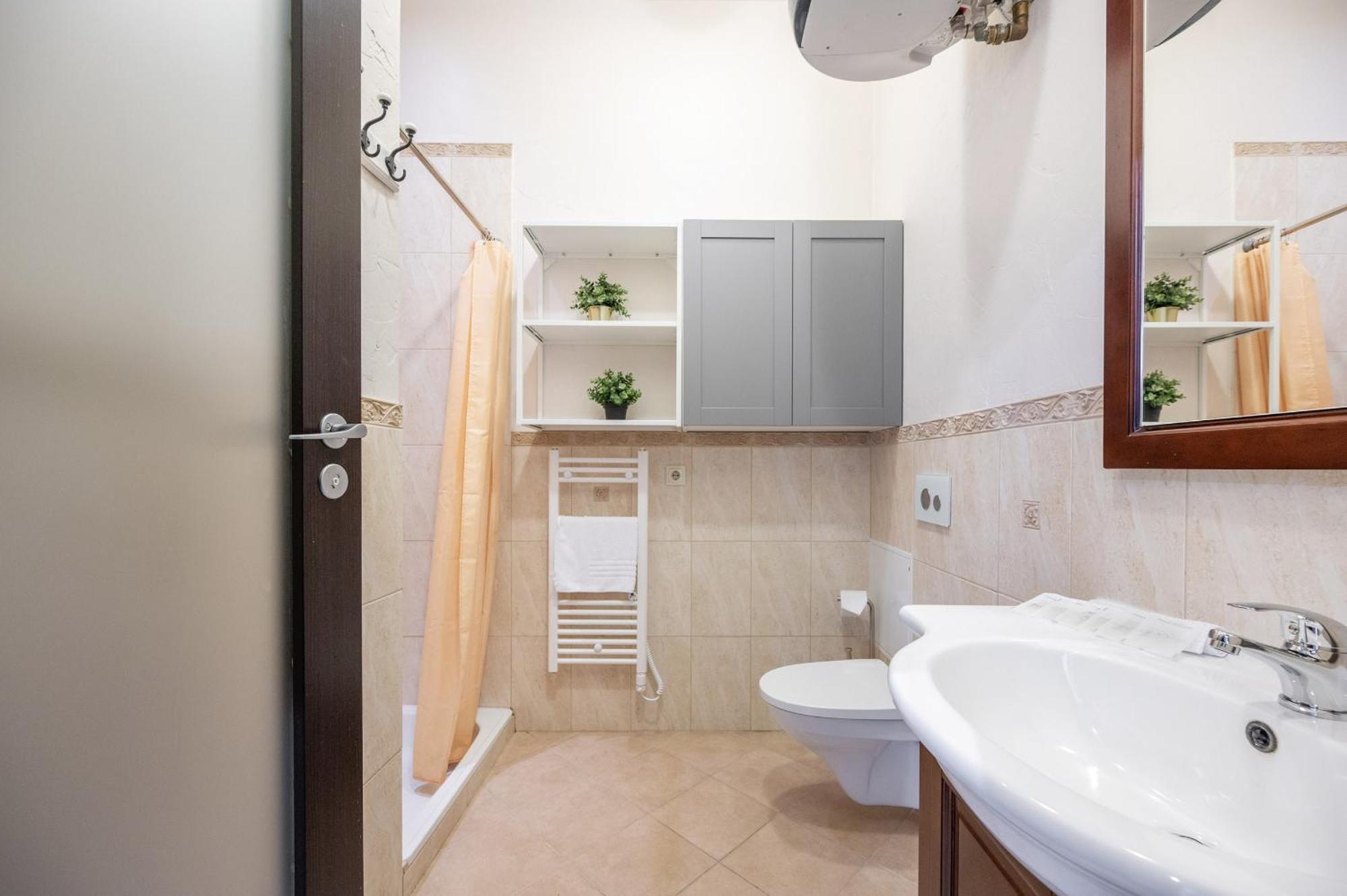 Spacious In Old Town By Reside Baltic Apartment Wilna