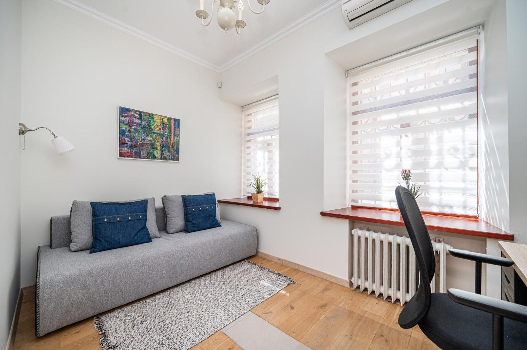 Apartment Spacious In Old Town By Reside Baltic *