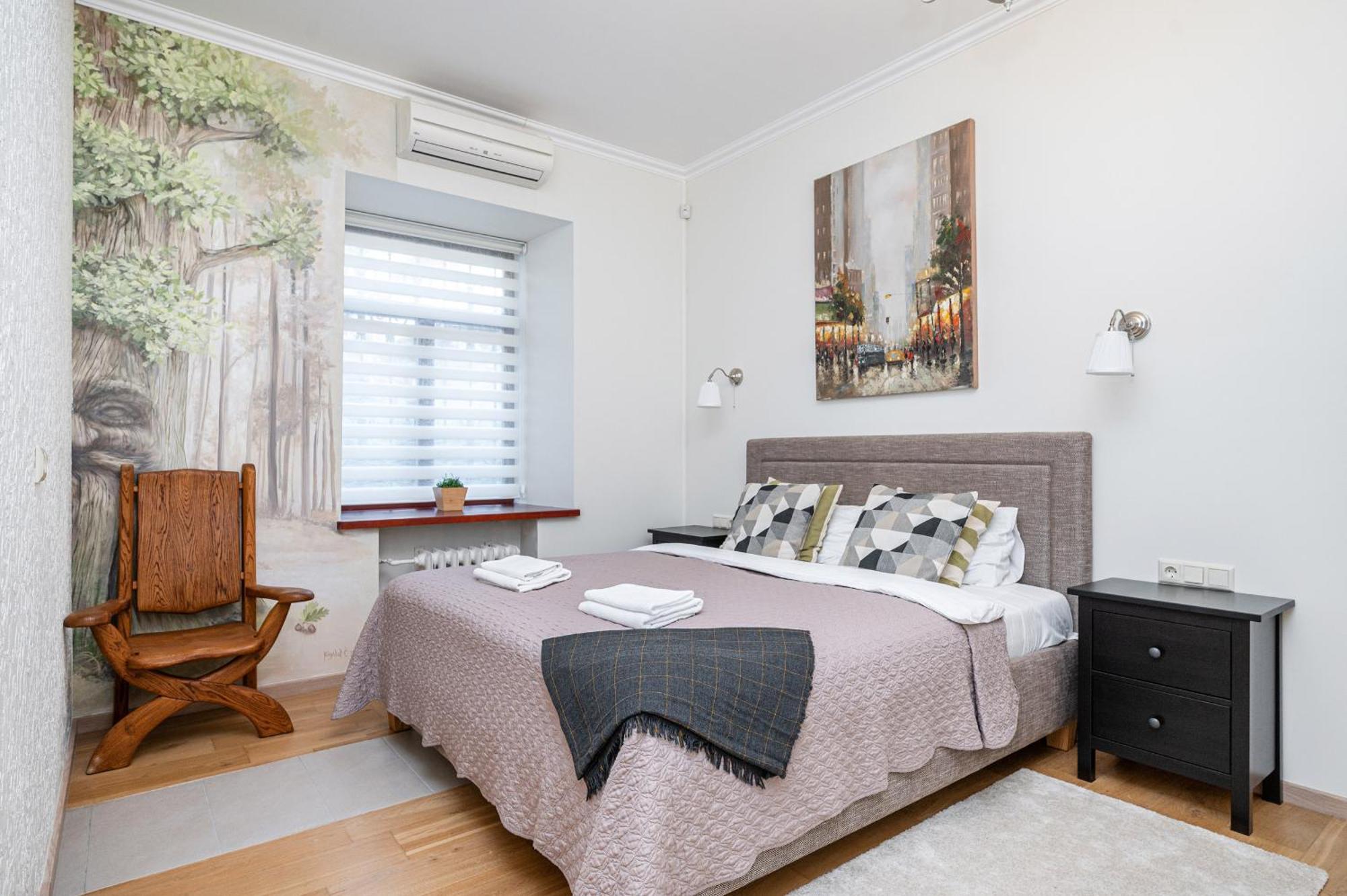 Spacious In Old Town By Reside Baltic Wilna